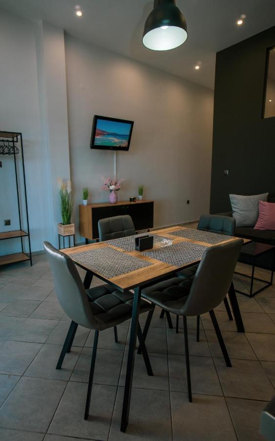 Seashell Luxury Apartment Nikiti  Esterno foto